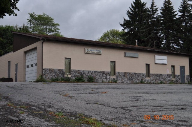 Greenwood - Commercial Sale