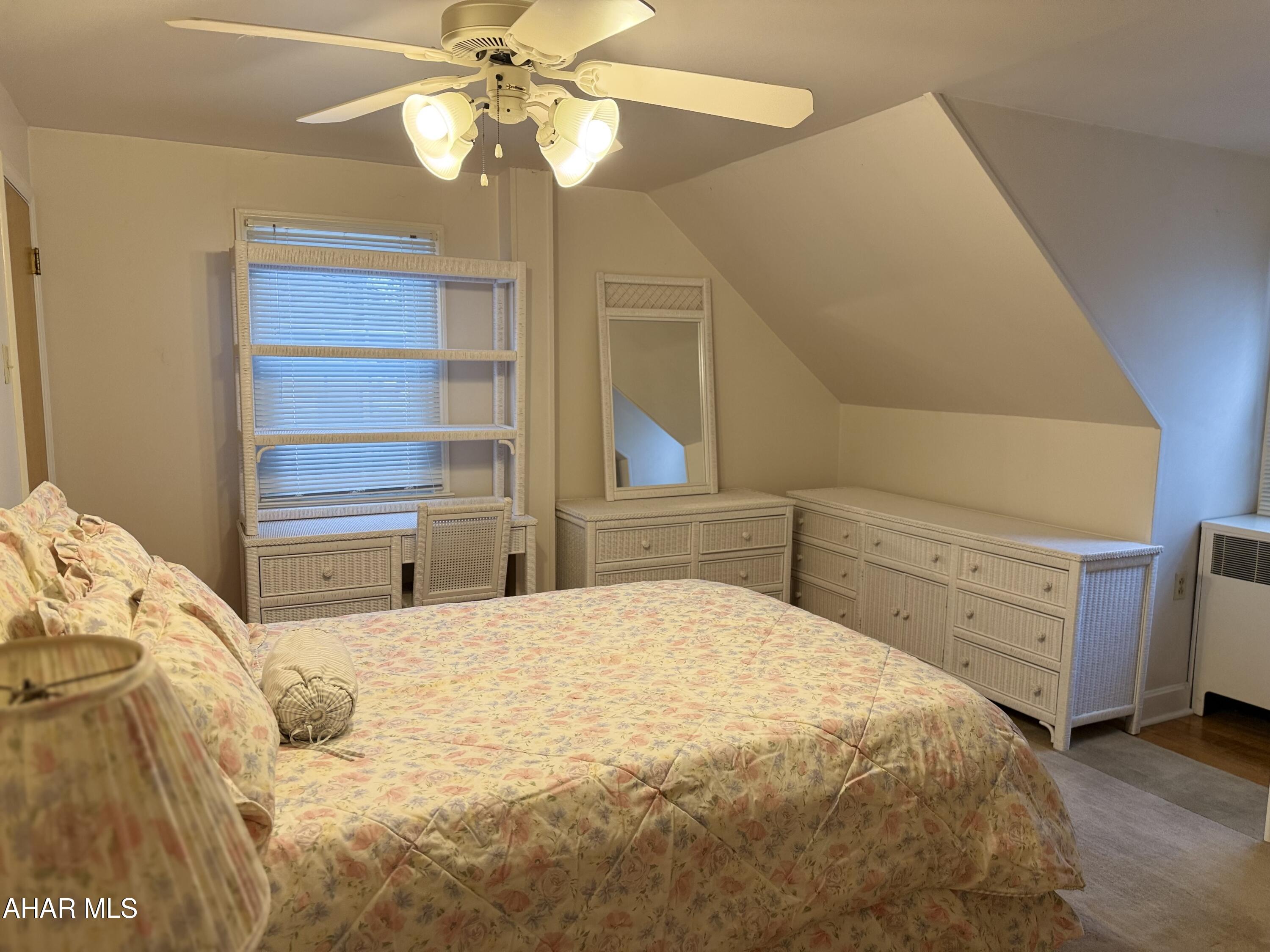 Llyswen - Residential