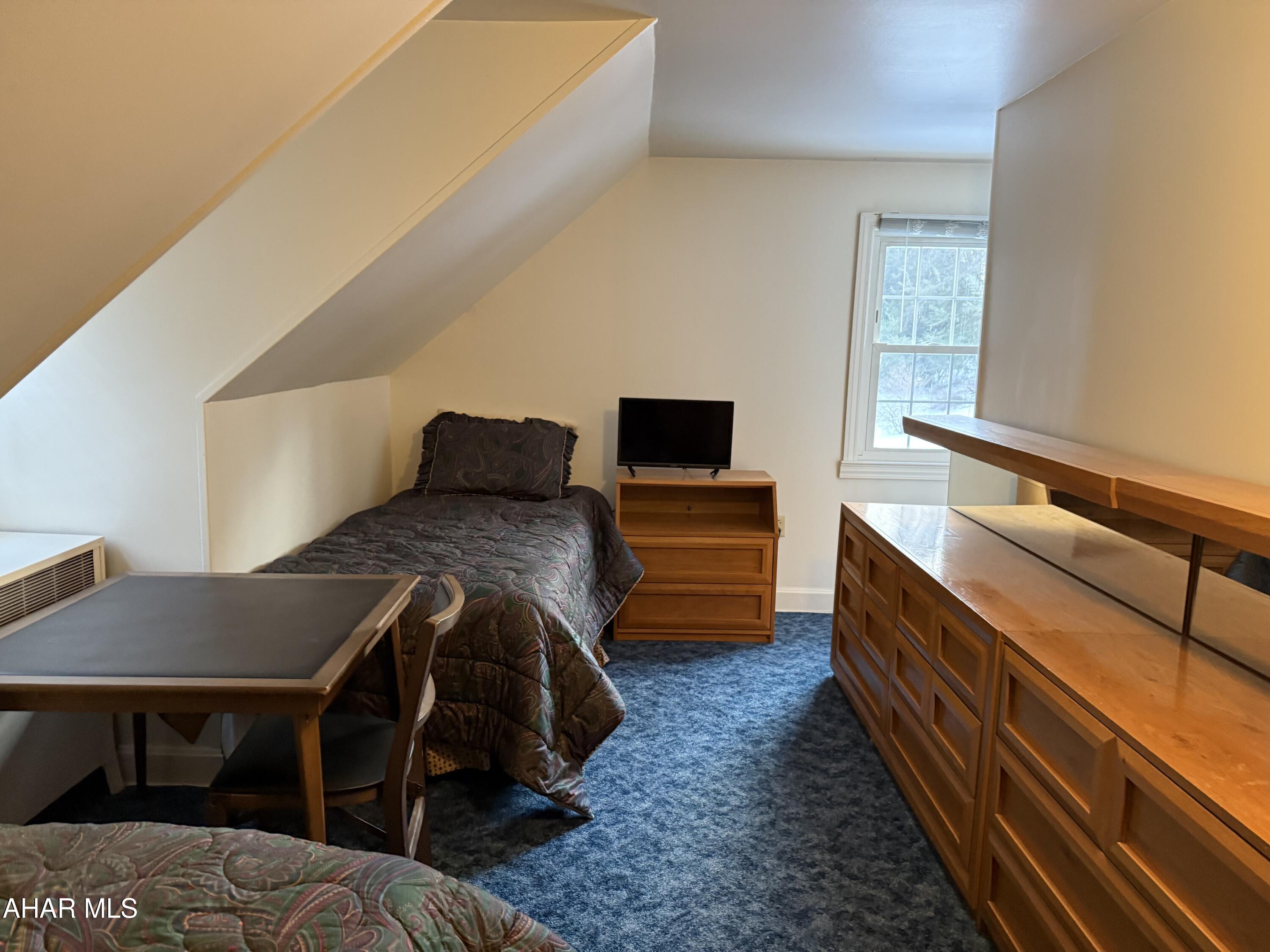 Llyswen - Residential