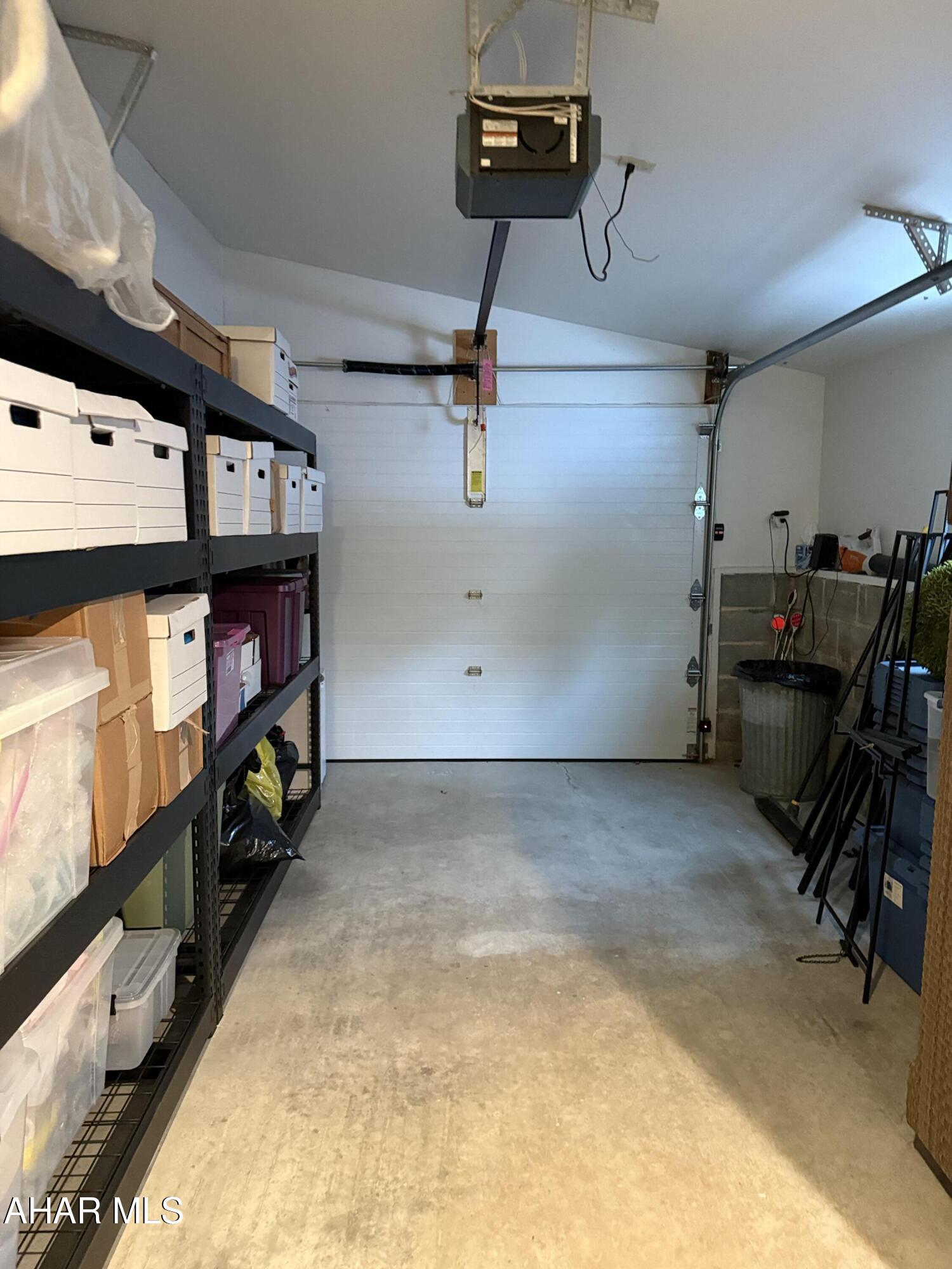 Llyswen - Residential