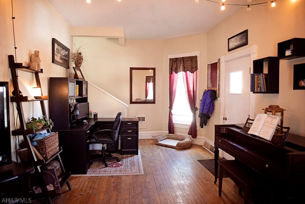 Unknown - Residential