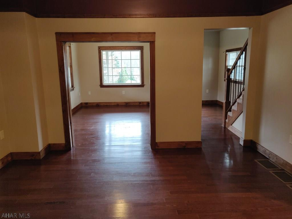 Juniata - Residential