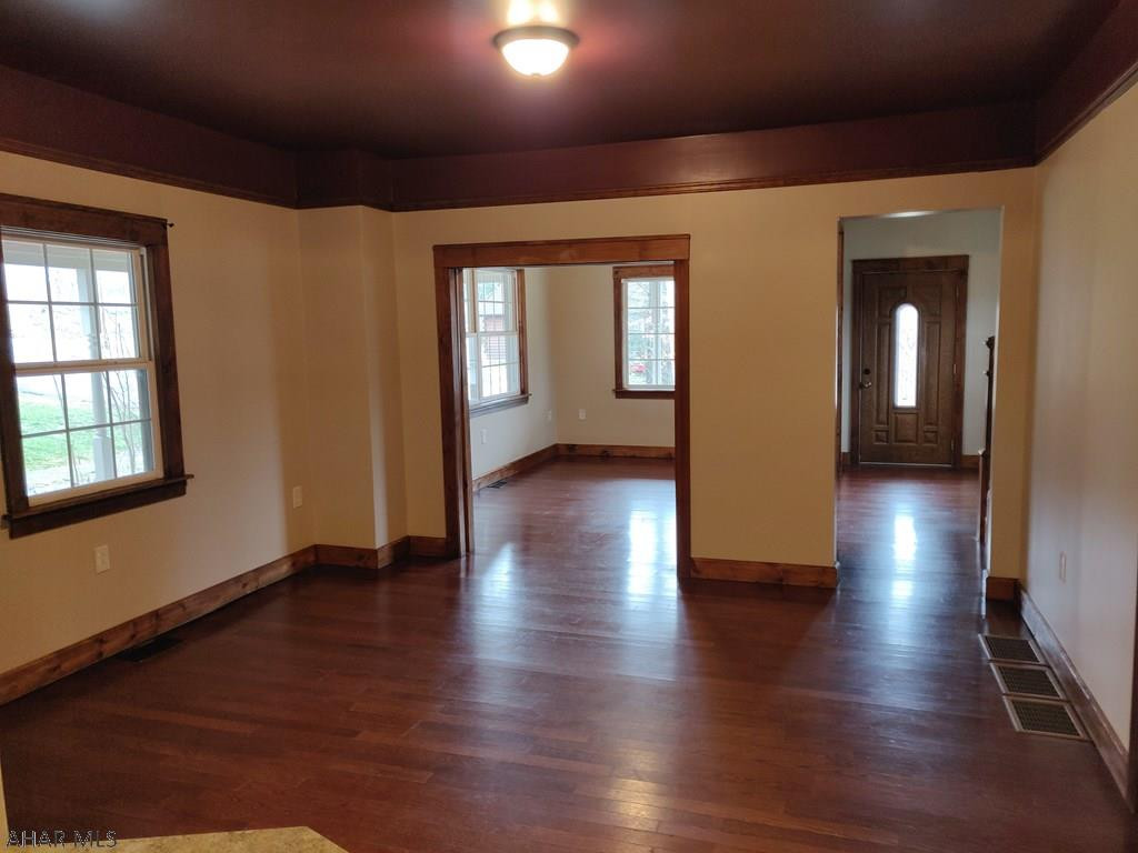 Juniata - Residential