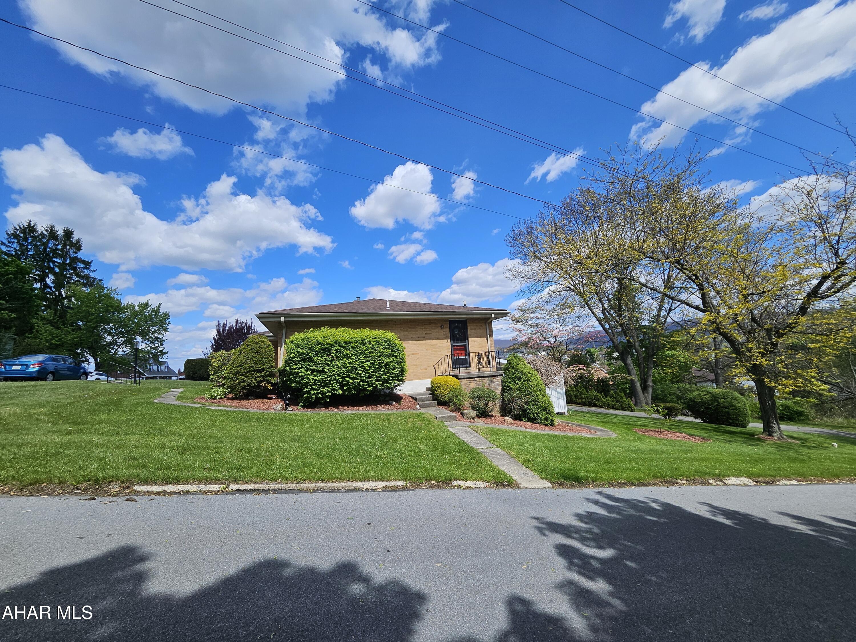 Garfield Park Area - Residential
