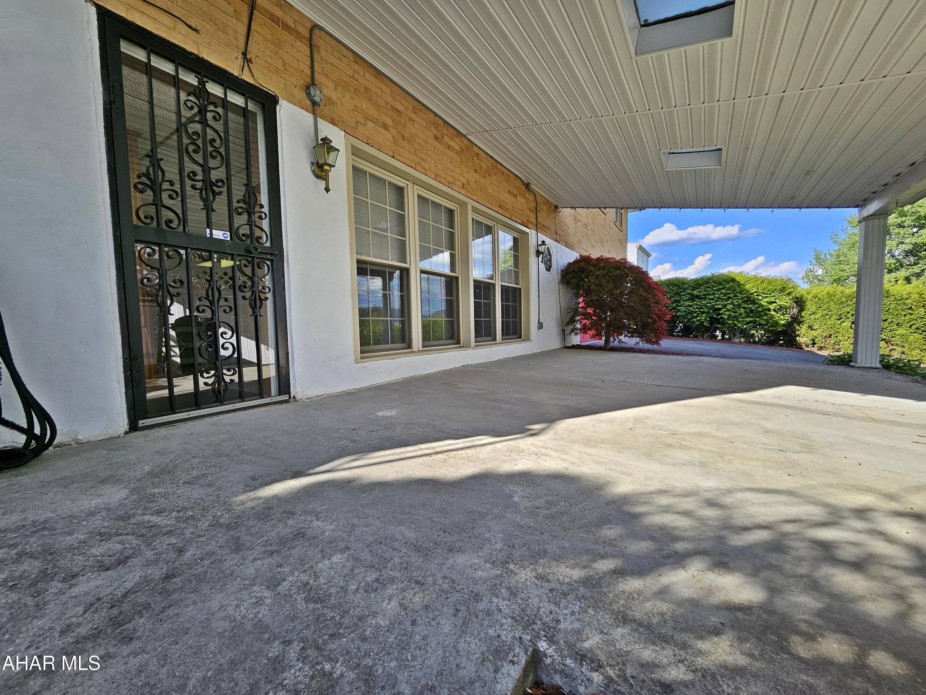 Garfield Park Area - Residential