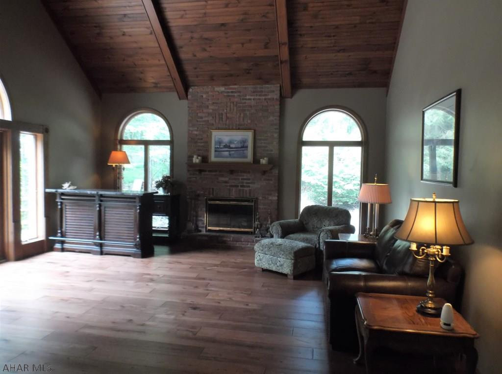 Stonehedge - Residential