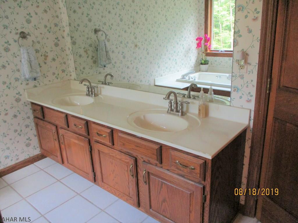 Stonehedge - Residential