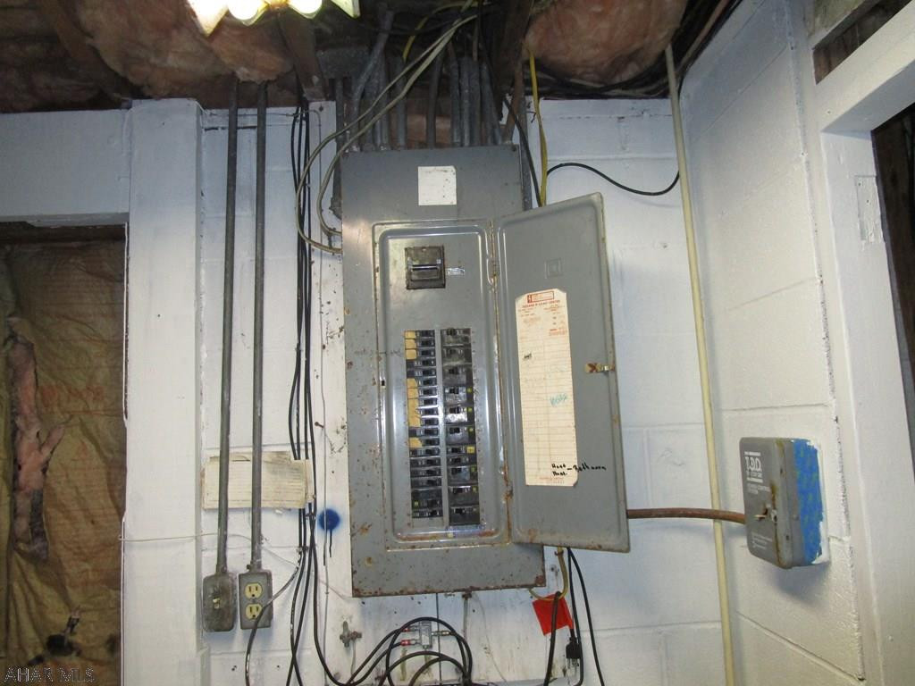 Unknown - Residential