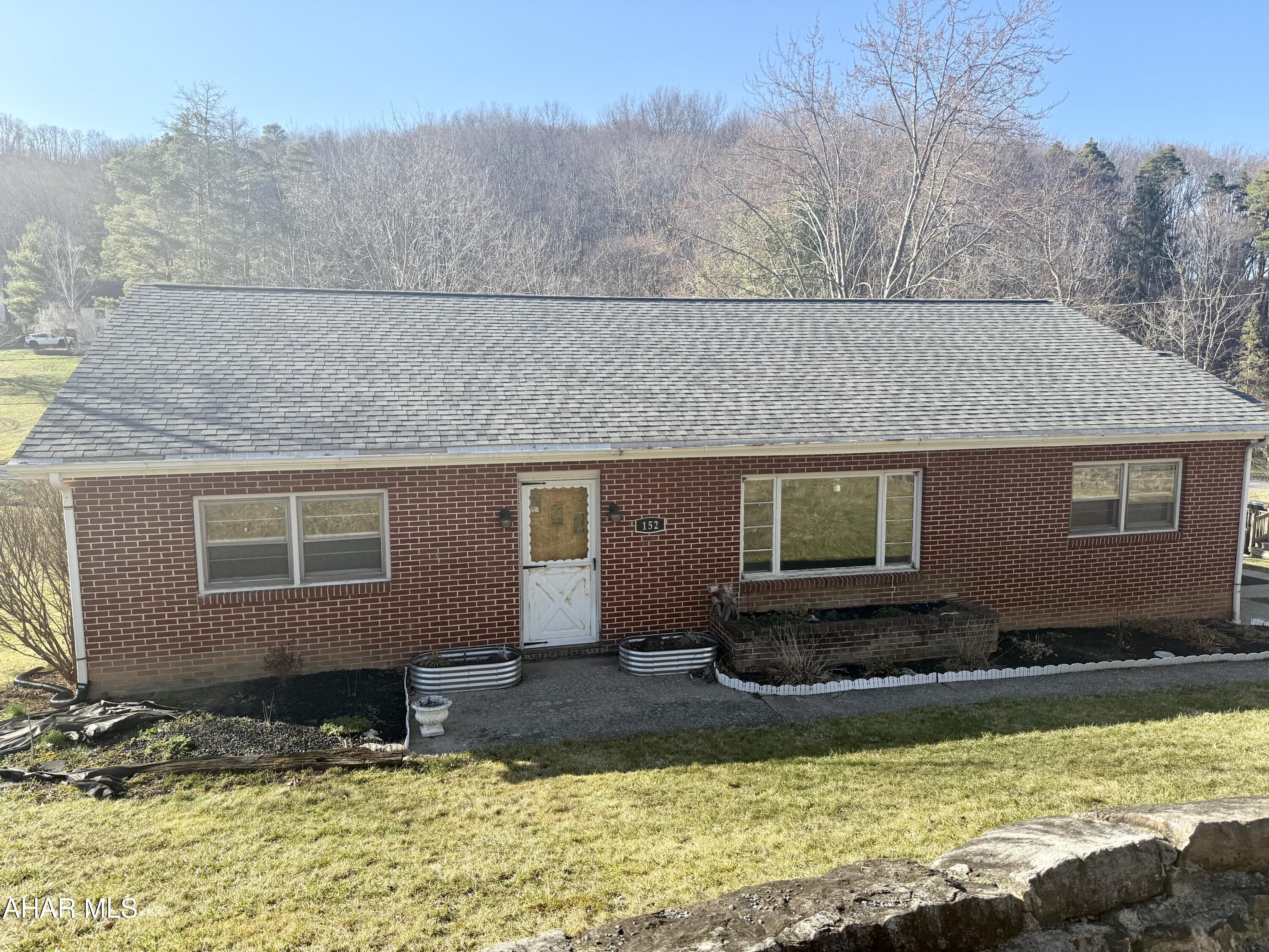 Juniata Gap - Residential