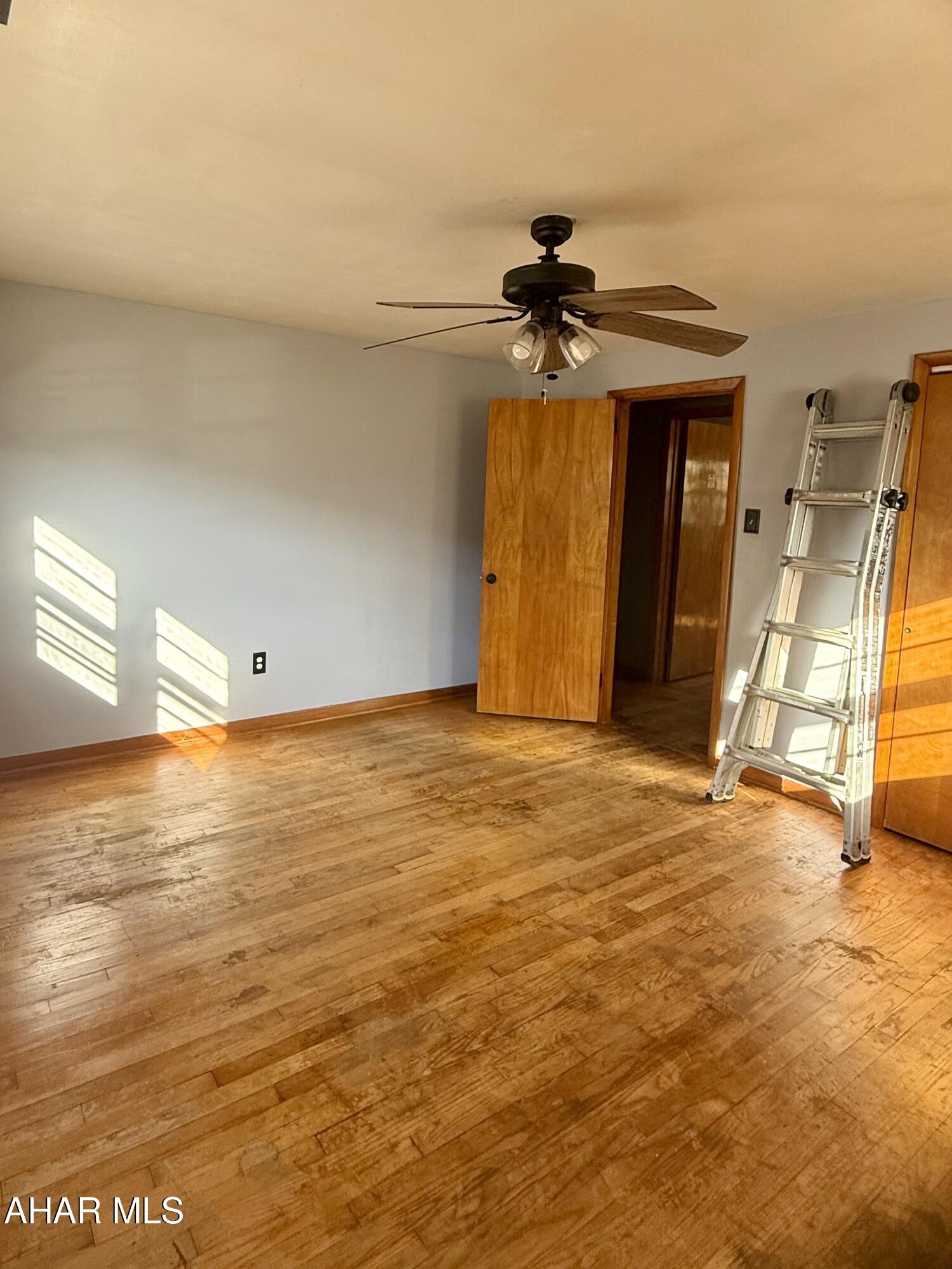 Juniata Gap - Residential