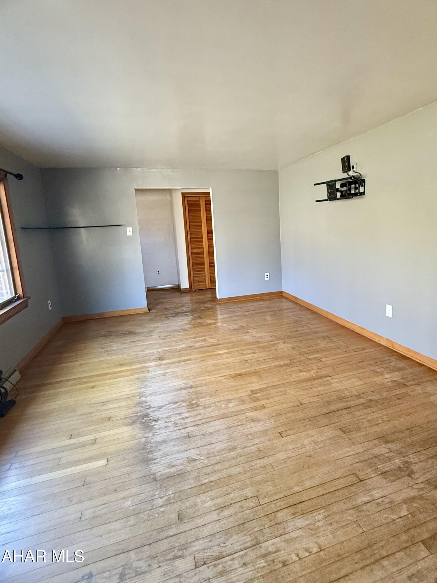 Juniata Gap - Residential