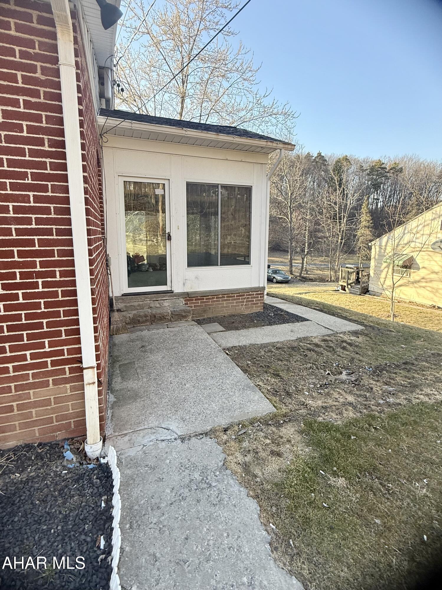 Juniata Gap - Residential