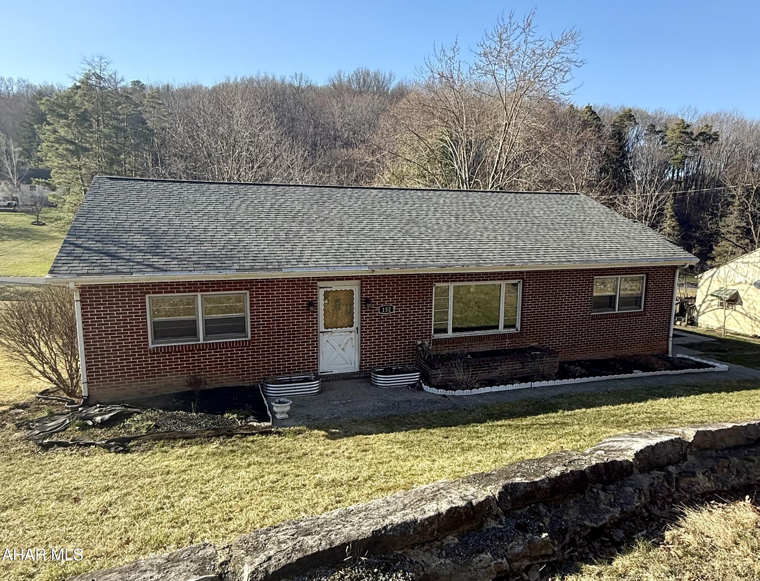 Juniata Gap - Residential