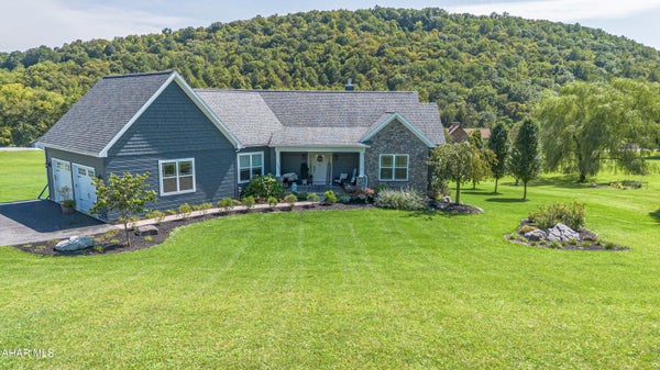 4080 SCOTCH VALLEY RD, HOLLIDAYSBURG, PA 16648 - Image 6058ef30c6caff7211237c8da6c2a6d5/1473975244
