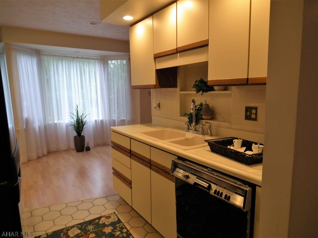 Penn Terrace - Residential