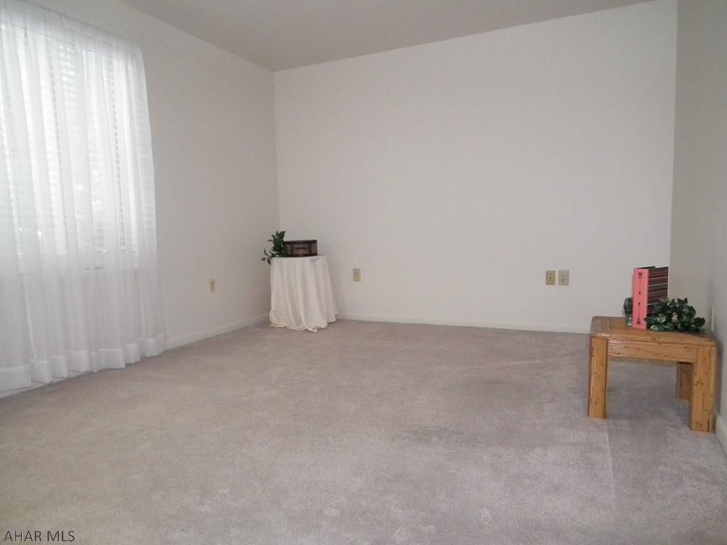 Penn Terrace - Residential