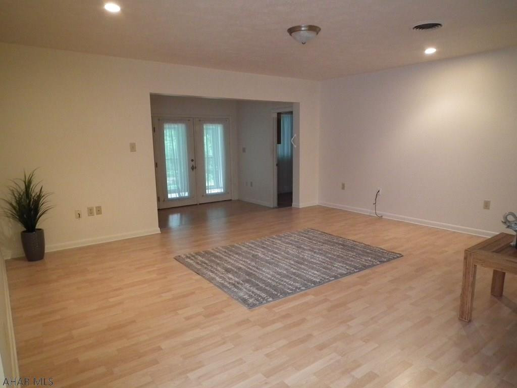 Penn Terrace - Residential