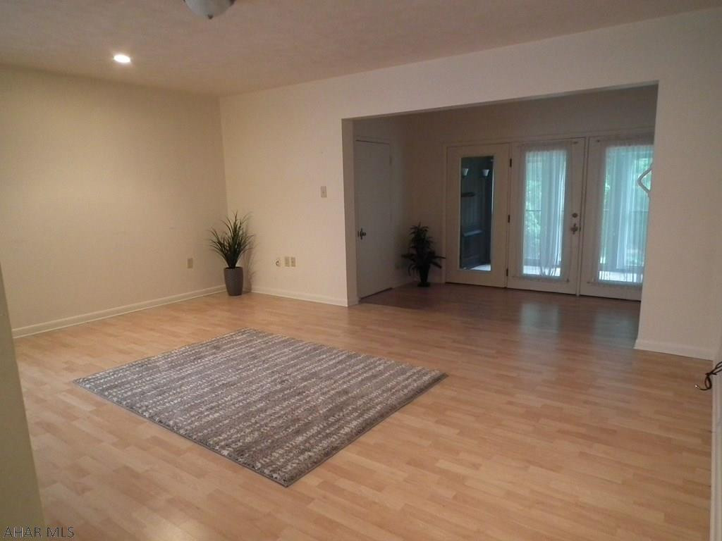 Penn Terrace - Residential