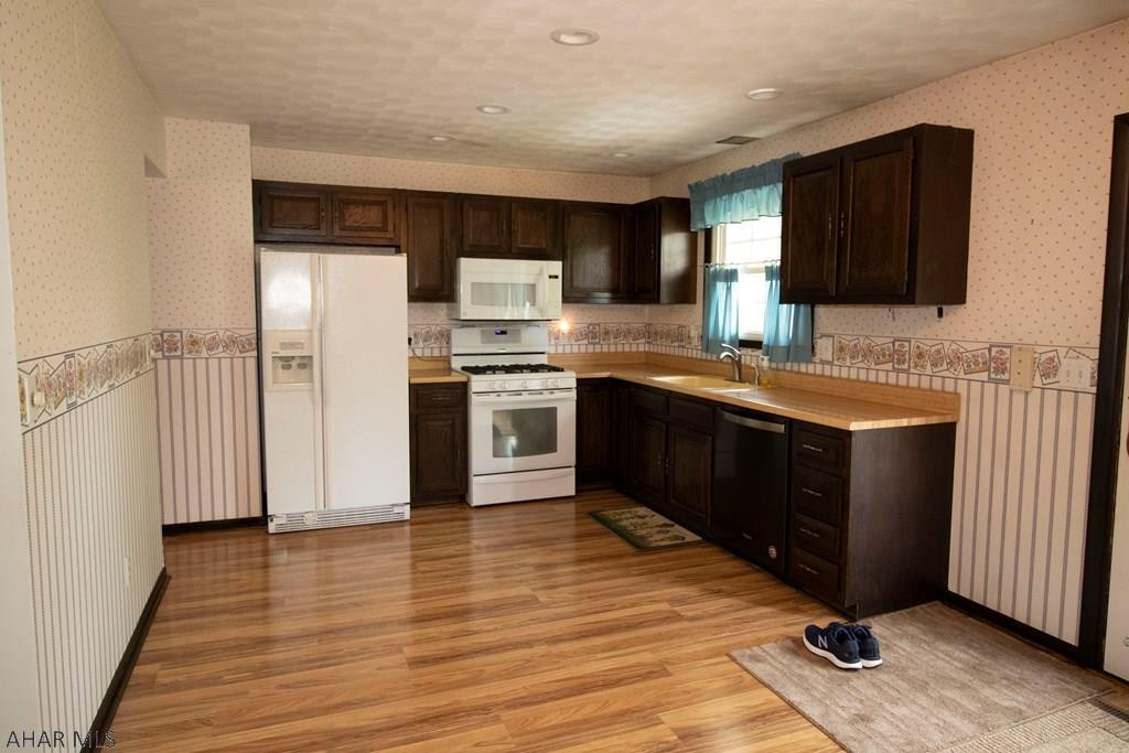 Juniata - Residential