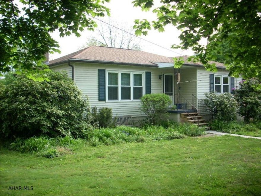 Beautiful 1 story home in Bellwood!  Spacious lot 150X120 w/privacy, large living room, great basement area, possible 4th bedroom, game room with workshop, 2 car attached garage.