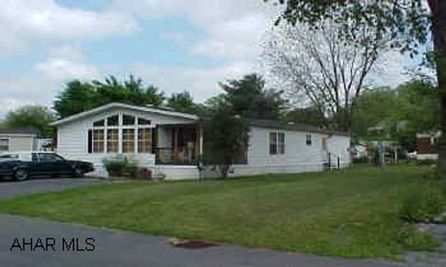 "91" Colonial- Double Wide Mobile Home Nice Well cared for Mobile Home. Lots of Closet Space,10x12 Shed with Electric. Title Transfer. Flood Isurance is Required. Rented Lot $254 Monthly includes Trash, Snow Removal