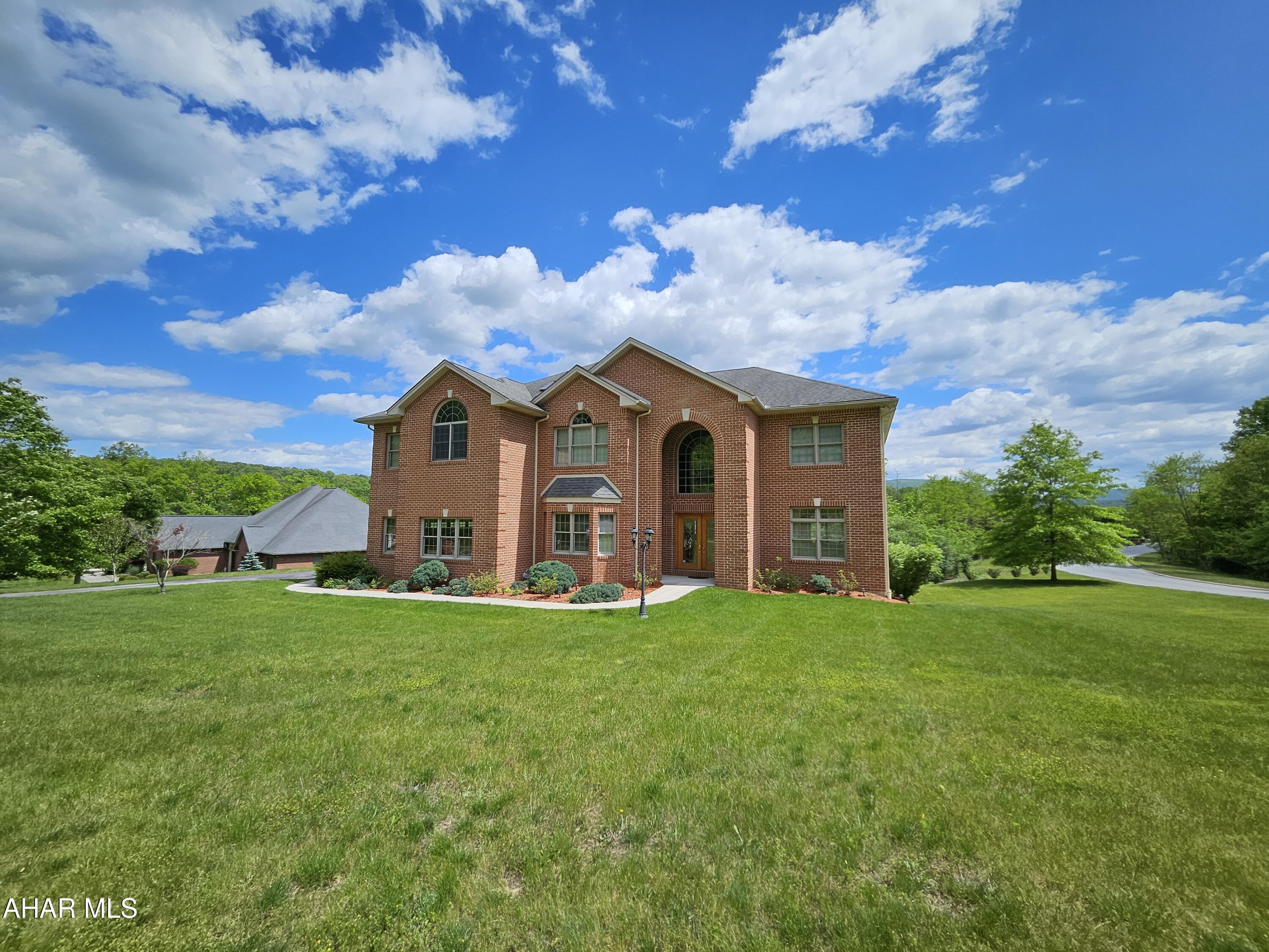 Fox Hollow - Residential