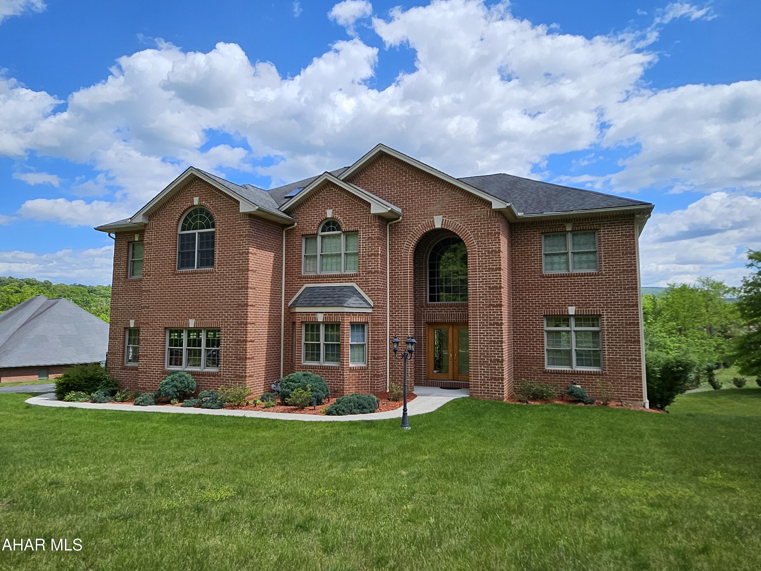 Fox Hollow - Residential