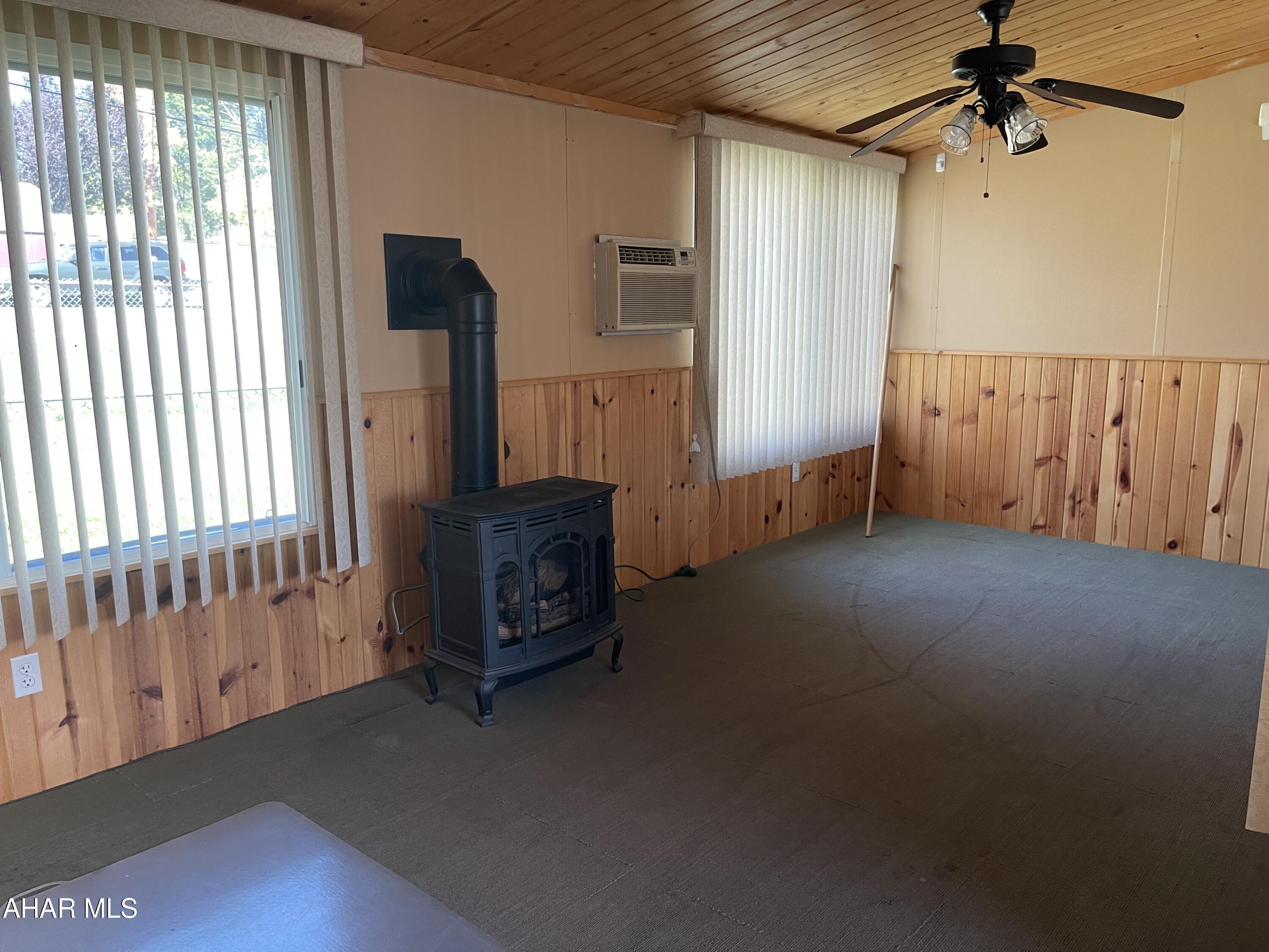 Pleasant Valley - Residential