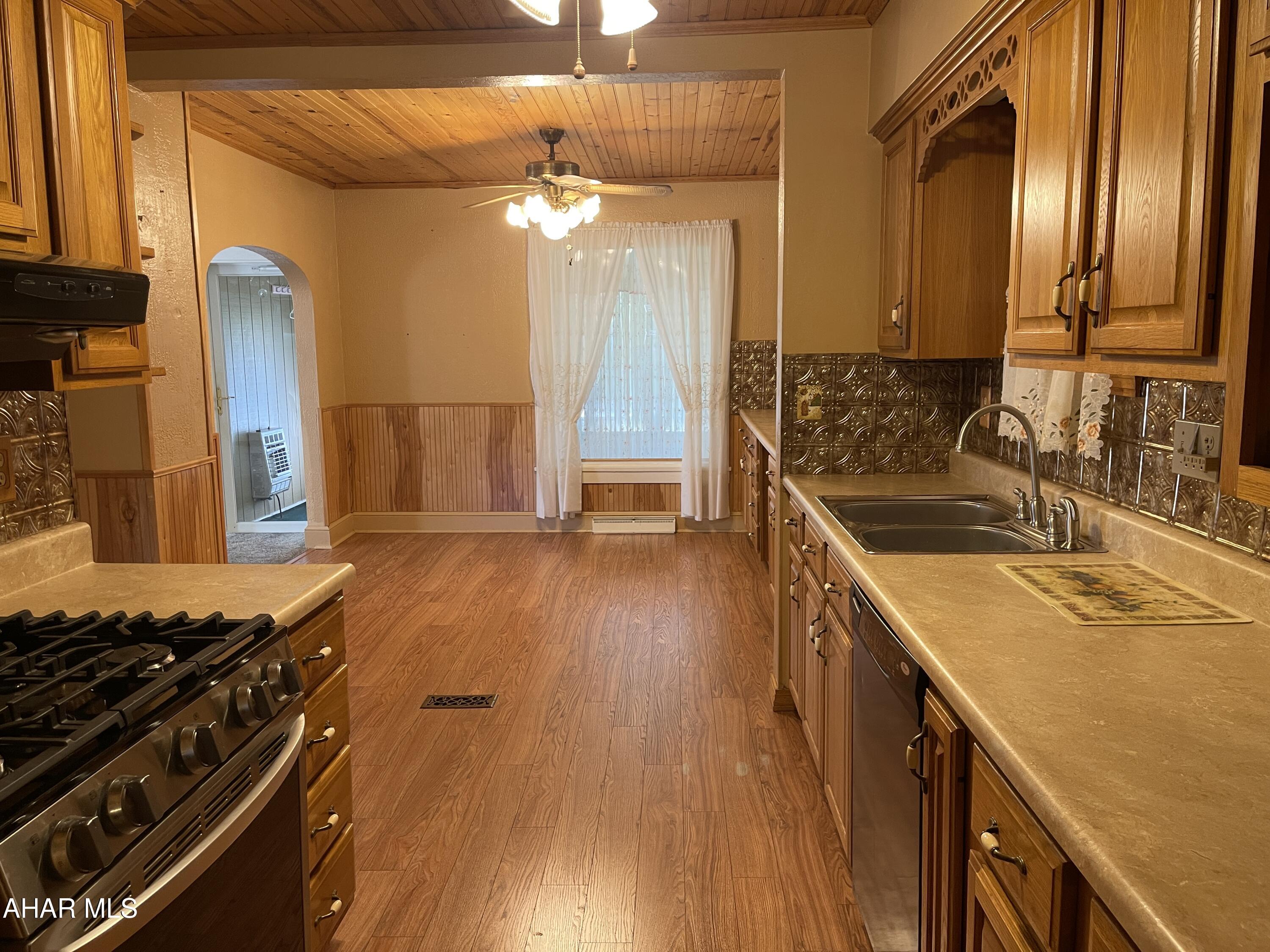 Pleasant Valley - Residential