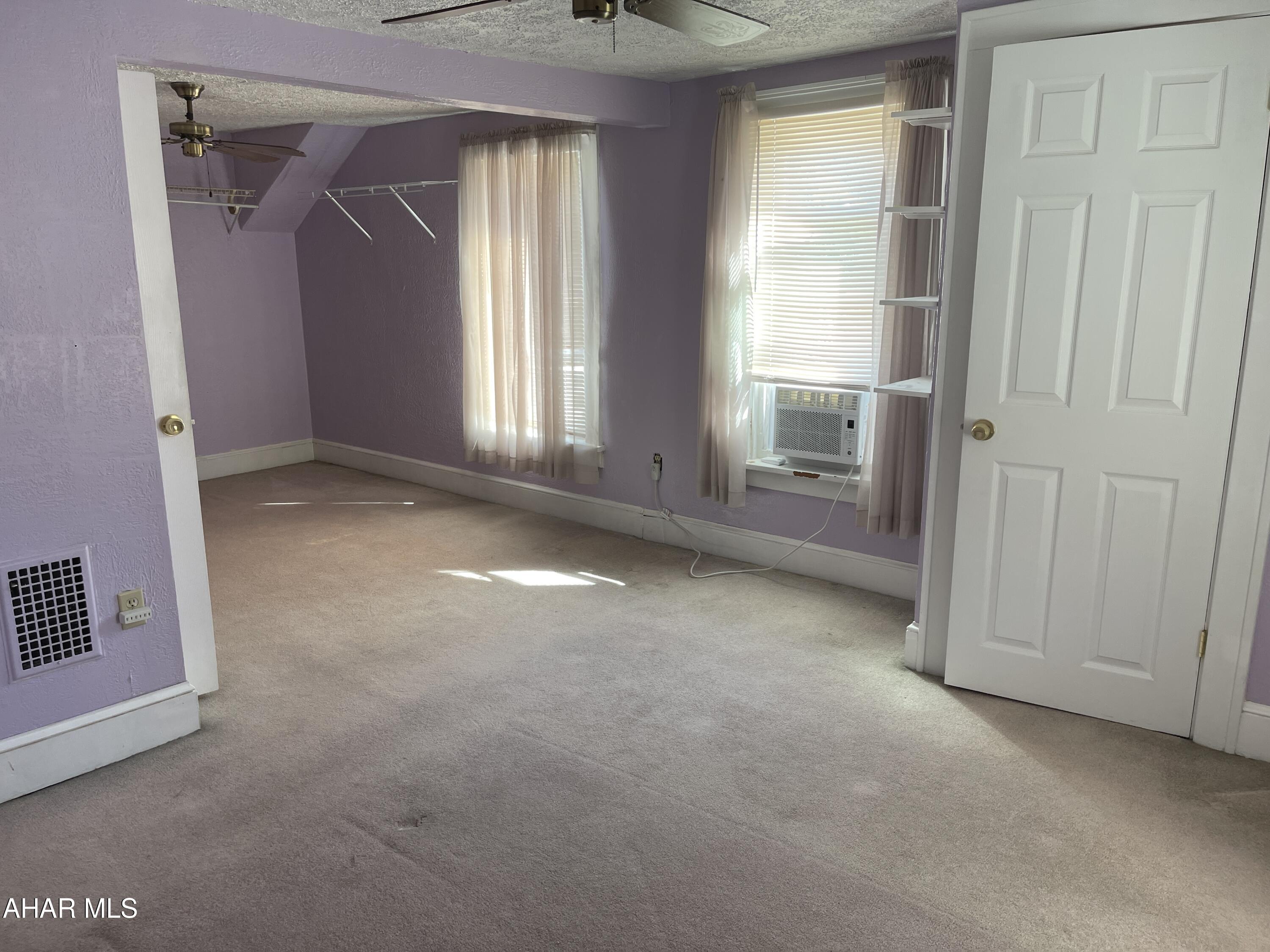 Pleasant Valley - Residential