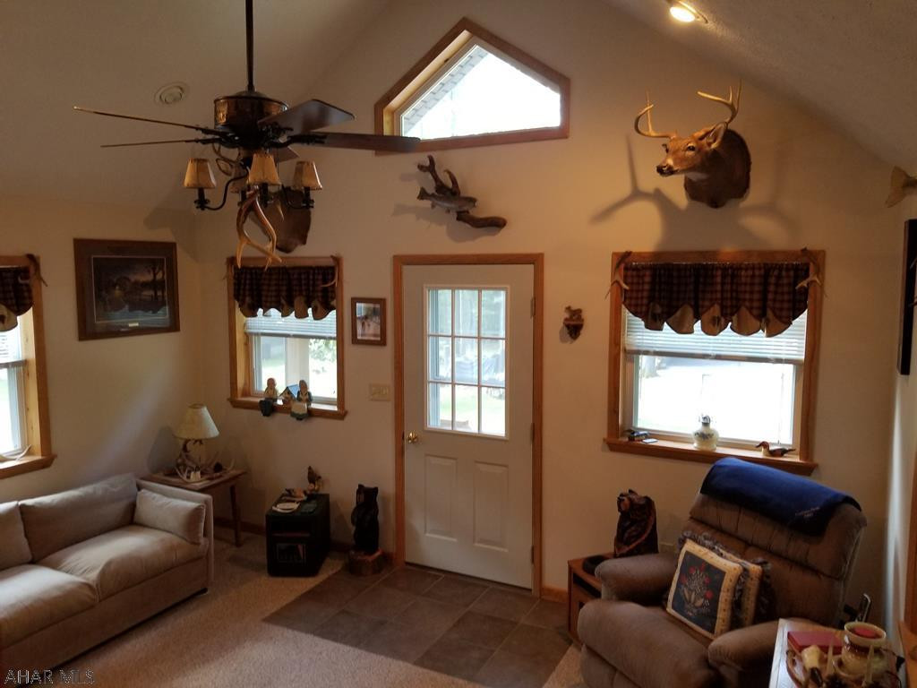 Glendale Yearound - Residential