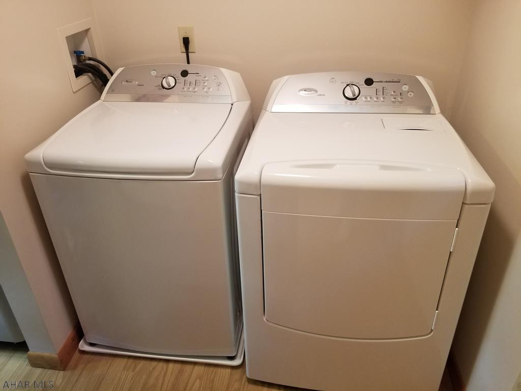 Glendale Yearound - Residential