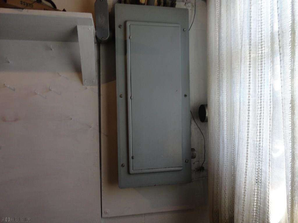 Unknown - Residential