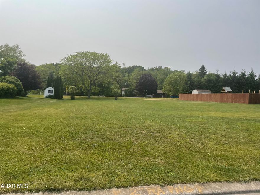 Lot 8 - Last remaining lot in Meadowcrest Estates development in Richland Township. With all utility connections already in place, this lot is ready for you to build your new dream home in a great community.