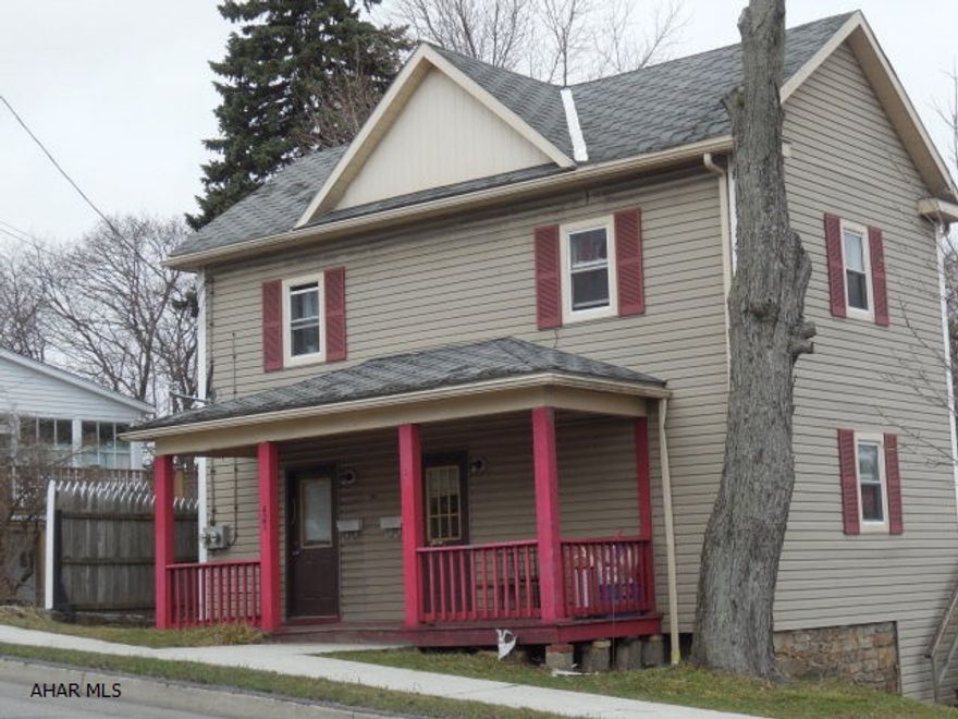 Nice investment property. 2 one bedroom units with separate electric and separate gas heat. Both units have laundry hookups. Shared water. One unit has a window AC unit. Close to the center of town and to municipal recreation--swimming, fishing, tennis + more. off street parking