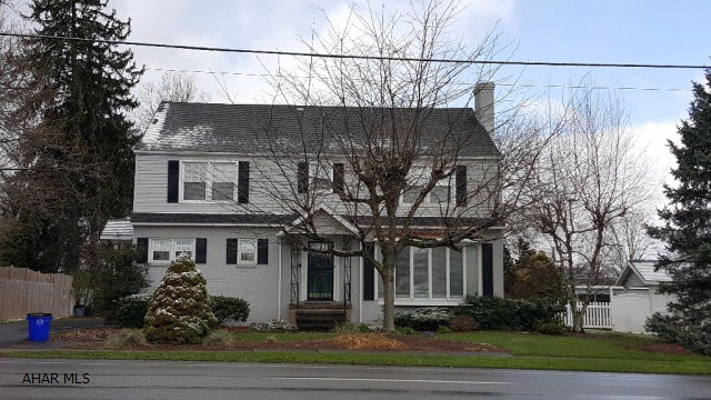 Hollidaysburg - Residential