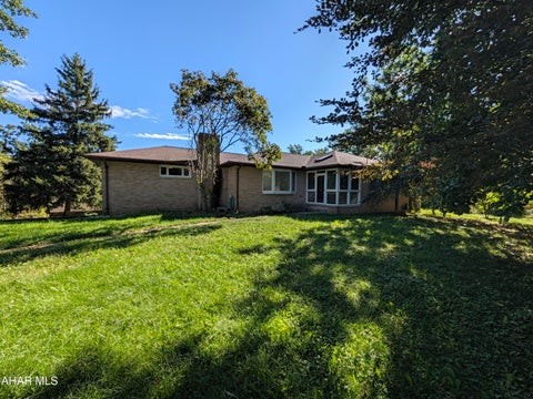 Photo for 195 Stratford Court