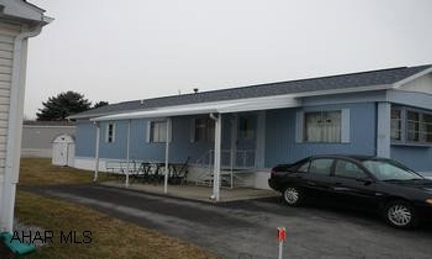 MOVE RIGHT IN!!  55 & OLDER.  ELDORADO MOBILE HOME PARK.  RENTAL LOT $230 INCLUDES TRASH AND SNOW REMOVAL.  WATER & SEWAGE BILL PAID EVERY THREE MONTHS $102.  ALL APPLIANCES INLCUED.  NEW CARPET IN LIVING ROOM AND HALL.   NEW LAMINATE FLOORING IN KITCHEN. MOVE RIGHT IN!!  55 & OLDER.  ELDORADO MOBILE HOME PARK.  RENTAL LOT $230 INCLUDES TRASH AND SNOW REMOVAL.  WATER & SEWAGE BILL PAID EVERY THREE MONTHS $102.  ALL APPLIANCES INLCUED.  NEW CARPET IN LIVING ROOM AND HALL.   NEW LAMINATE FLOORING IN KITCHEN.