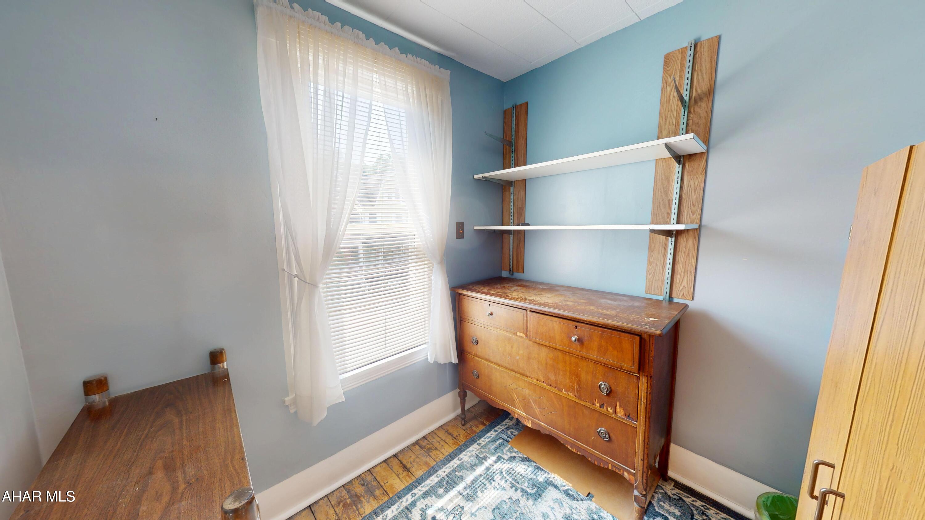 Unknown - Residential