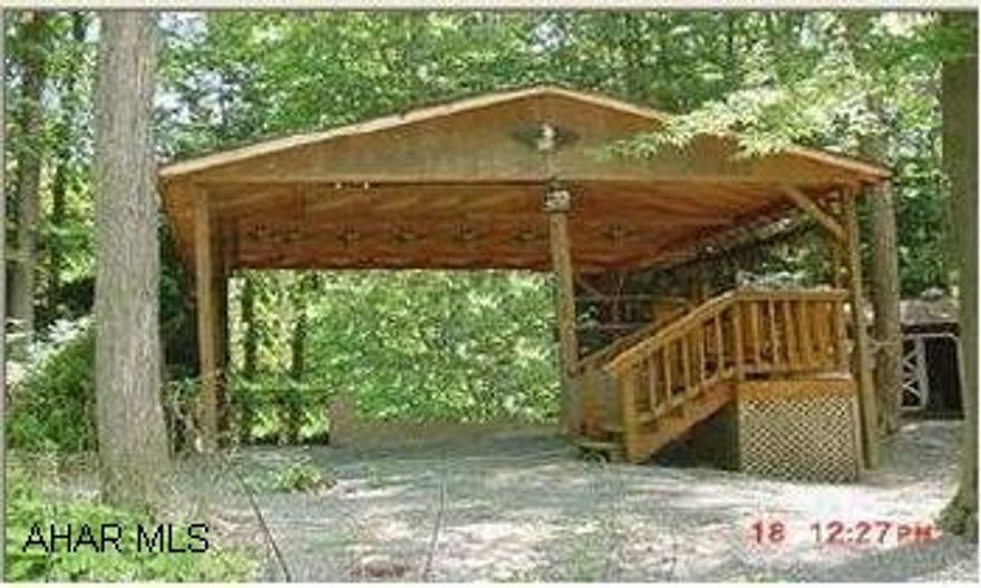 campsite / pavillion  (CAMPER REMOVED)  price $10,000.00 CAMPER REMOVED FROM SITE PRICED REDUCED TO $10,000.00  LAND & PAVILLION