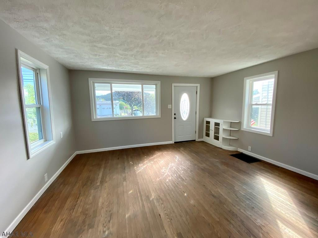 Hollidaysburg - Residential