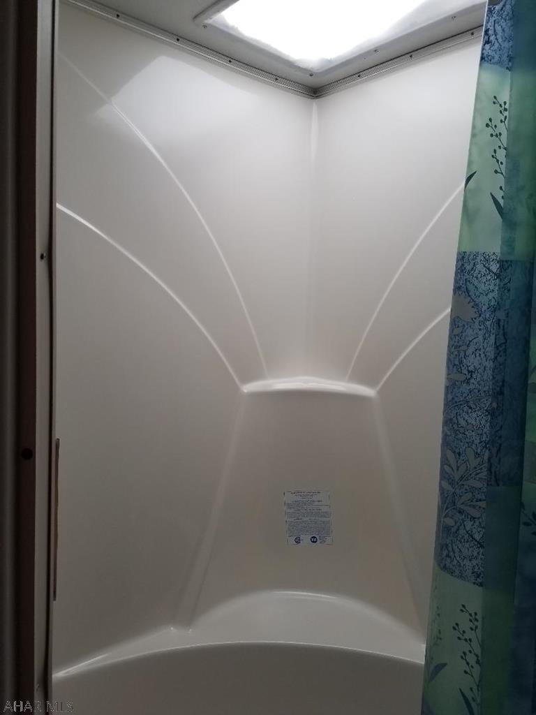 Glendale Yearound - Residential