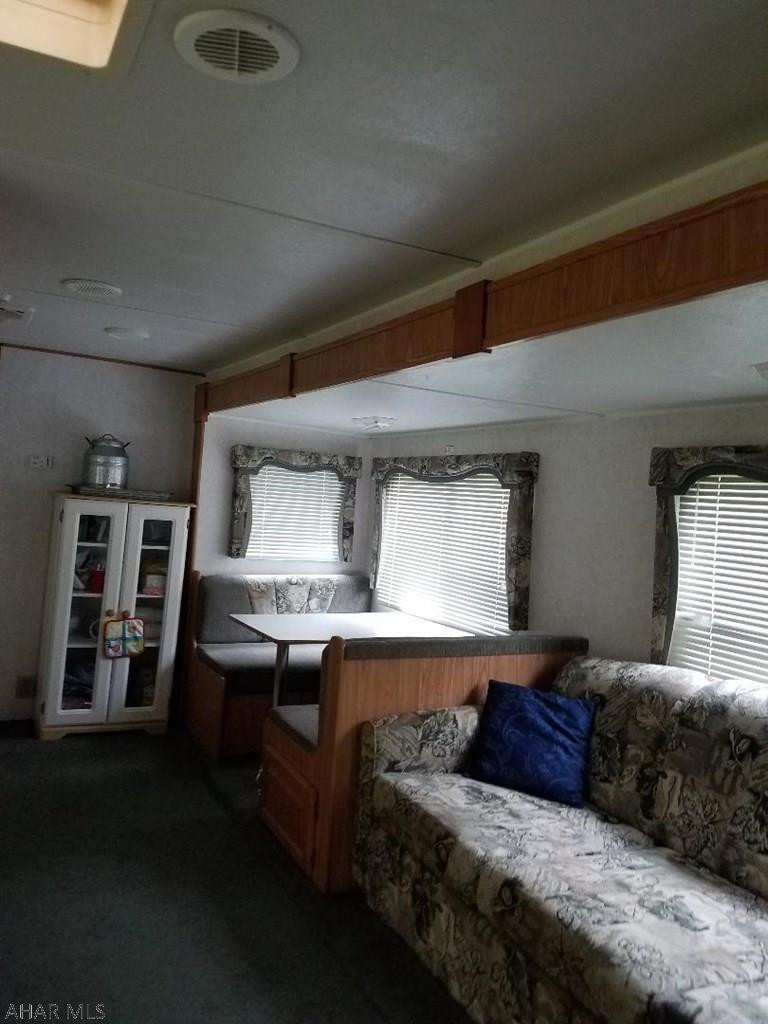 Glendale Yearound - Residential