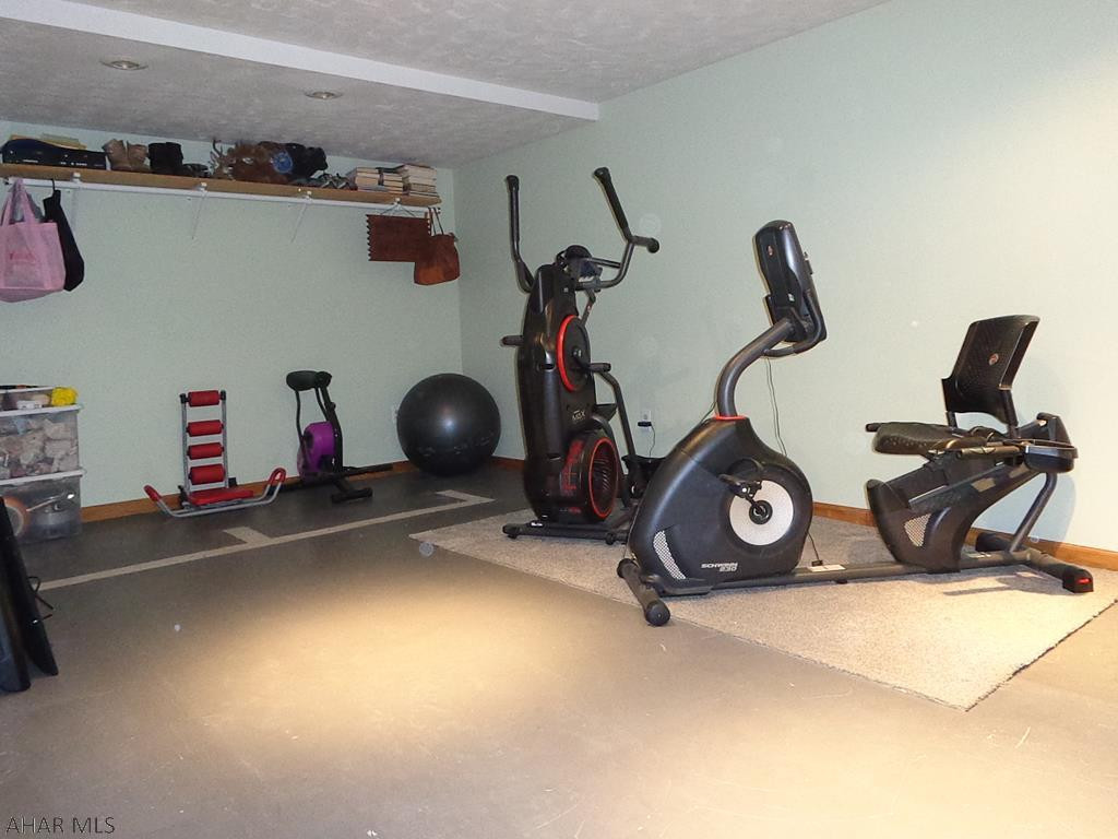 Maple Hollow - Residential