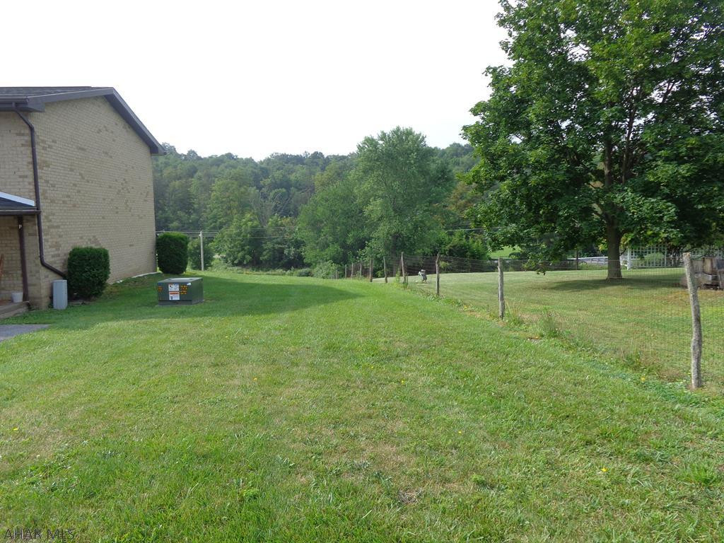 Maple Hollow - Residential