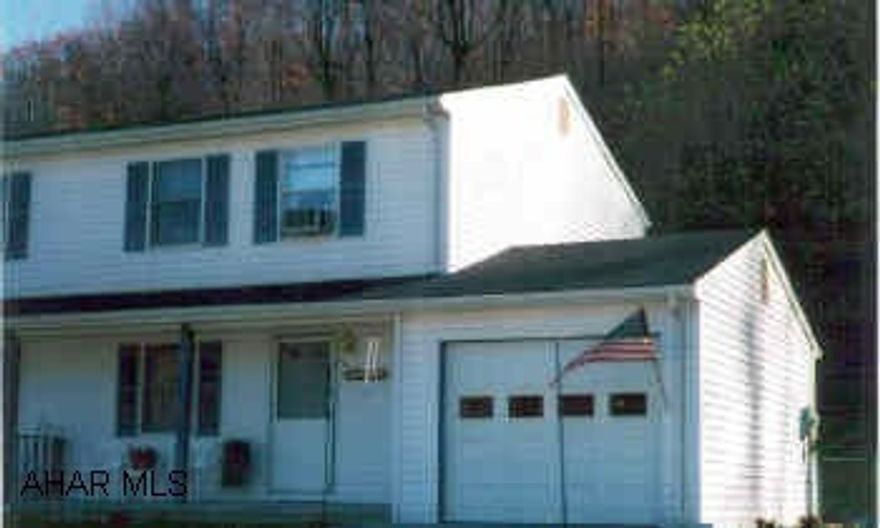 Half of Double Nice Condition newer carpeting. Newer flooring bath redone.