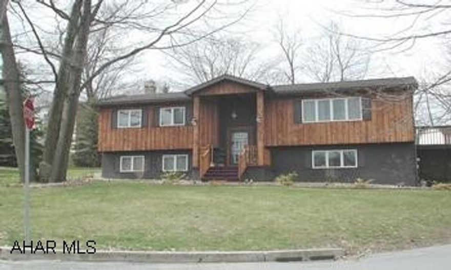 CEDAR SIDED BI-LEVEL ON 4 CITY LOTS WITH MANY UPDATES, INCLUDING WIRING, CENTRAL AIR, NEW ROOF, NEW FLOOR COVERINGS, CATHEDRAL CEILINGS, WRAP AROUND DECK. SUPER LOCATION. JUNIATA GAP ELEM. SCHOOL. CONTACT SUSAN 935-8252. CEDAR SIDED BI-LEVEL ON 4 CITY LOTS WITH MANY UPDATES, INCLUDING WIRING, CENTRAL AIR, NEW ROOF, NEW FLOOR COVERINGS, CATHEDRAL CEILINGS, WRAP AROUND DECK. SUPER LOCATION. JUNIATA GAP ELEM. SCHOOL. CONTACT SUSAN 935-8252.