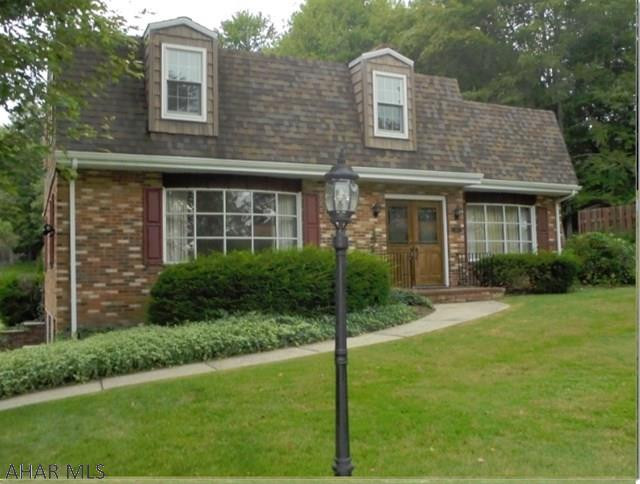 Crestwood - Residential