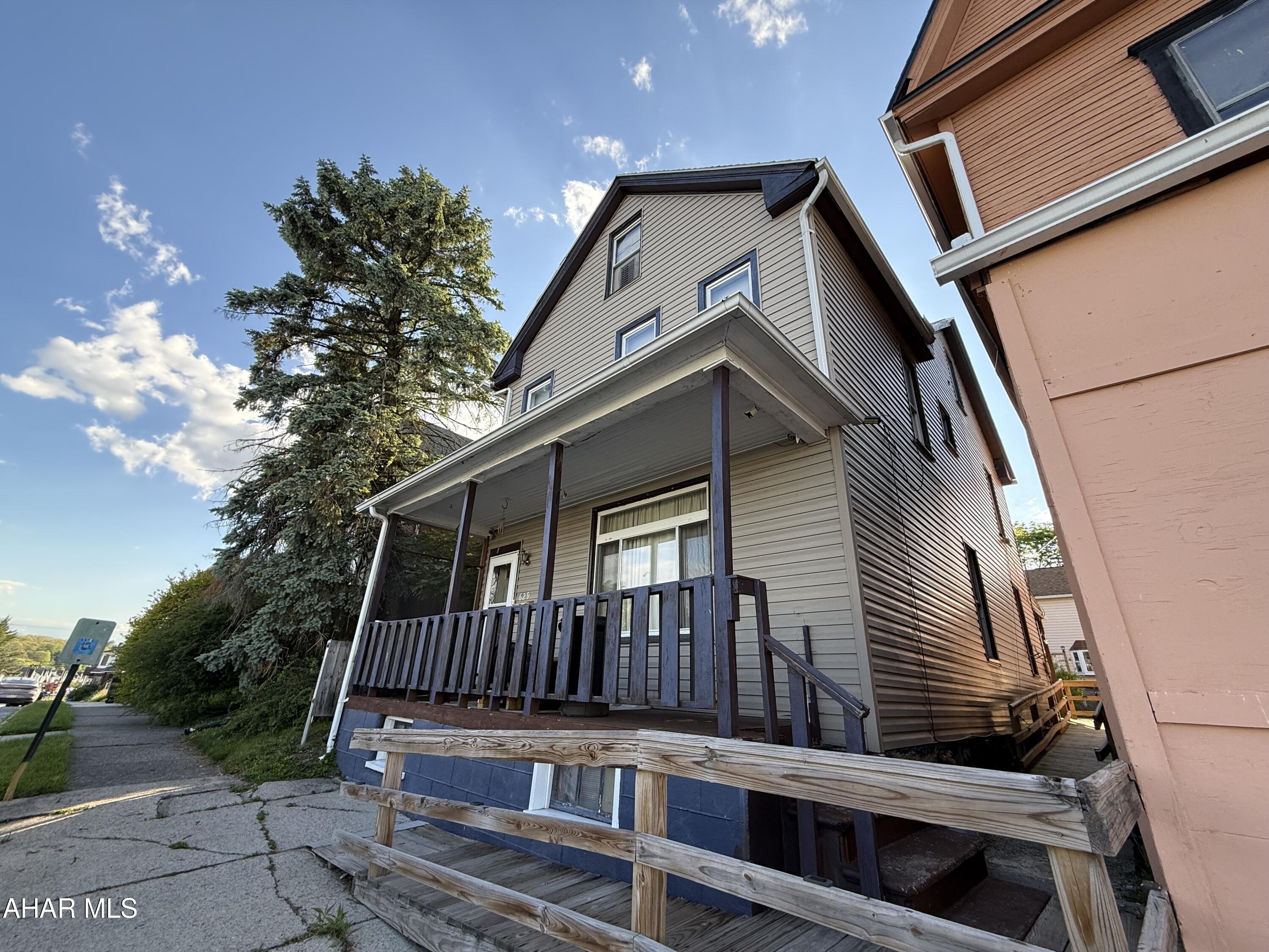 Juniata - Residential