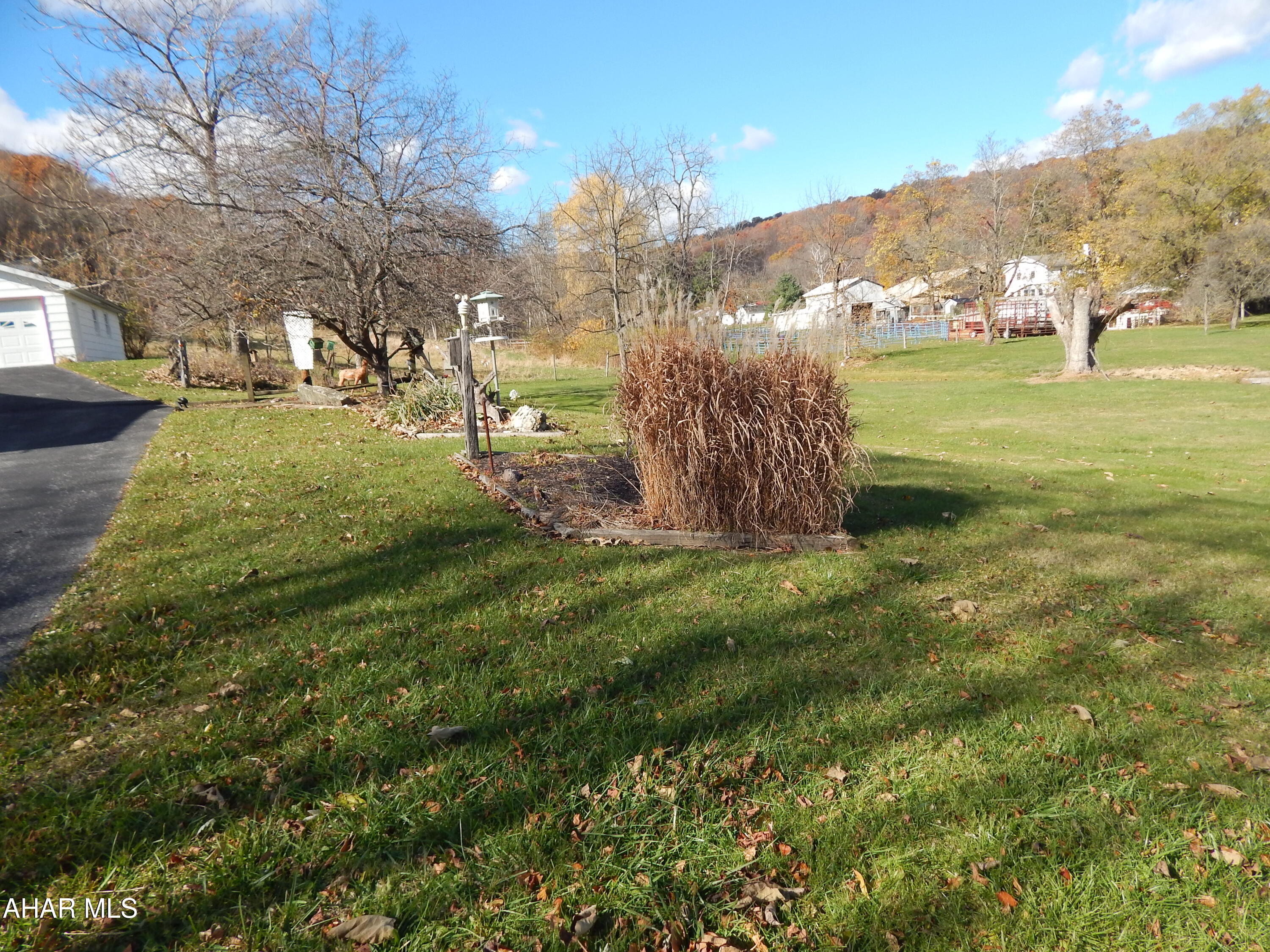 Maple Hollow - Residential